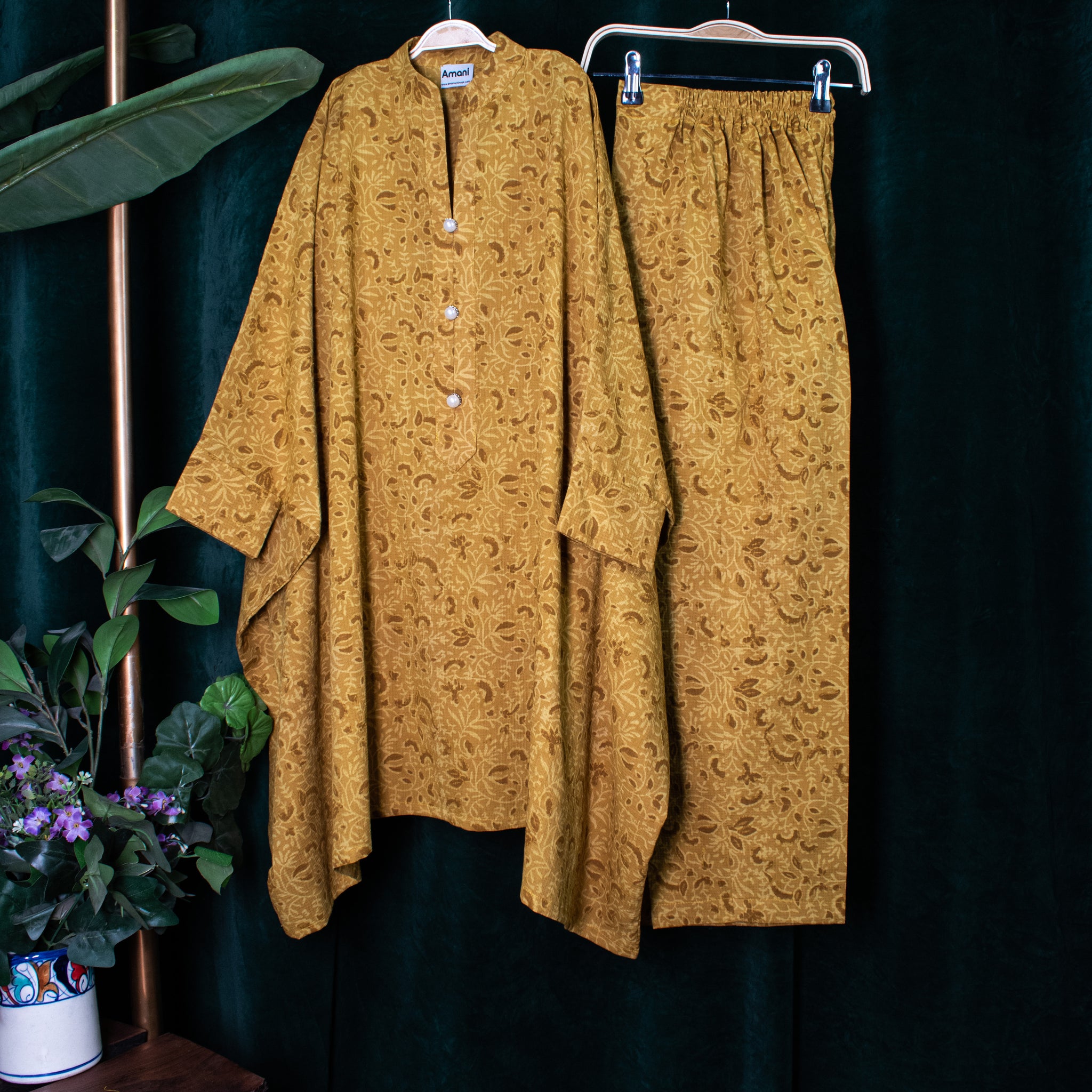 Mustard Boxy Cord Set